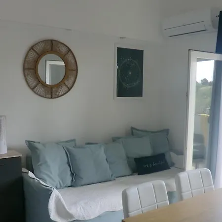 Tres Beau Duplex Avec Climatisation Et Piscine Daire *