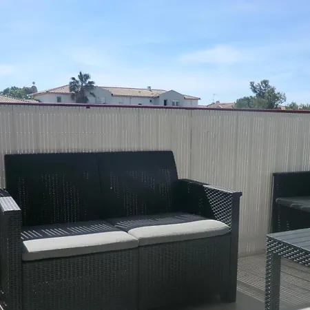 Tres Beau Duplex Avec Climatisation Et Piscine Grabels